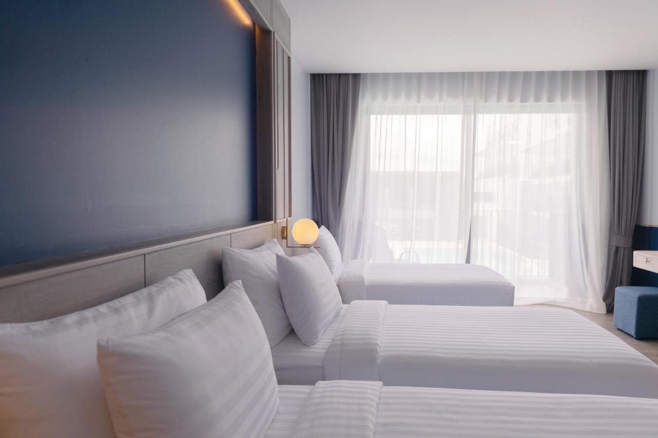 Seabed Grand Hotel Phuket - Sha Extra Plus Екстер'єр фото A room at the hotel